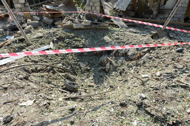 Foto - Ermenistan'dan büyük alçaklık! Apar topar sildiler