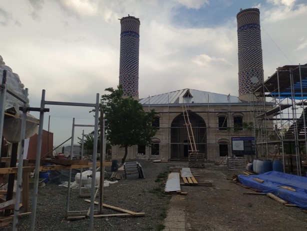 Foto - Ermenistan'ın işgalinden kurtarıldı! Camiyi bakın ne olarak kullanmışlar