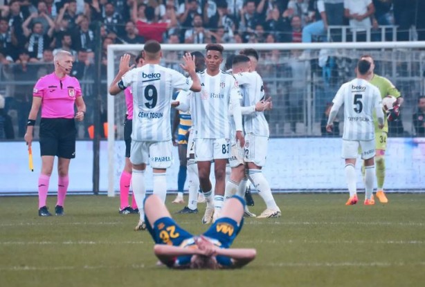 Foto - Ernest Muci, Beşiktaş'ı finale taşıdı! 70. dakikada gol attı