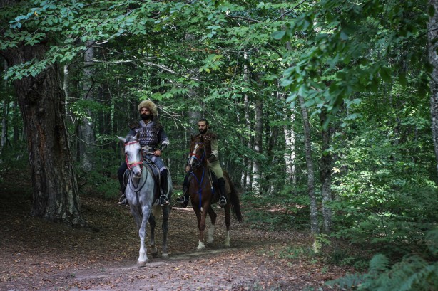 Foto - Ertuğrul Gazi'nin annesinin kabrinden başlıyor! Kuruluş dönemindeki tarihi yapı ile ilgili müjde