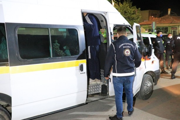 Foto - Erzincan'da 29 düzensiz göçmen yakalandı