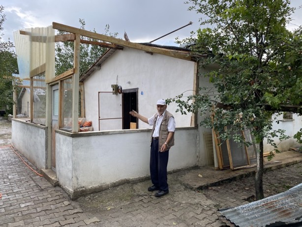 Foto - Erzurum'da caminin minaresi yıkıldı