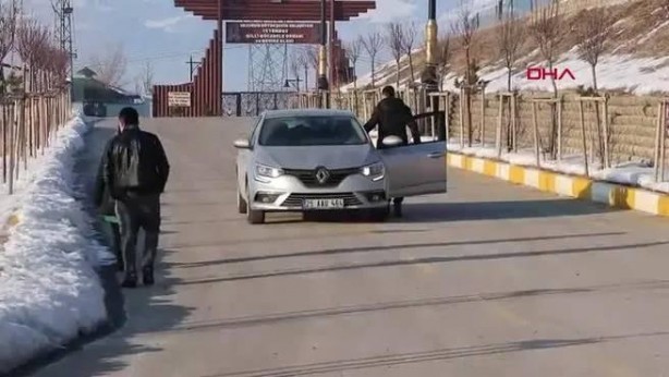 Foto - Erzurum'da gizemli yol! Araçlar yokuş yukarı kendi kendine çıkıyor