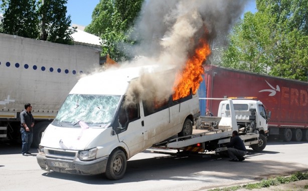 Foto - Erzurum’da HDP'nin mitingi öncesi olaylar çıktı