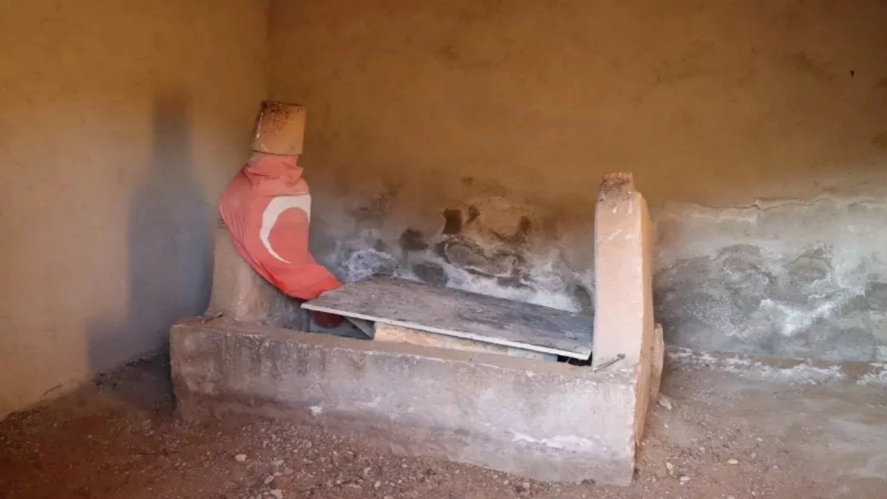 Foto - Erzurum’da skandal olay! Şehit mezarlarına şu yapılana bakın