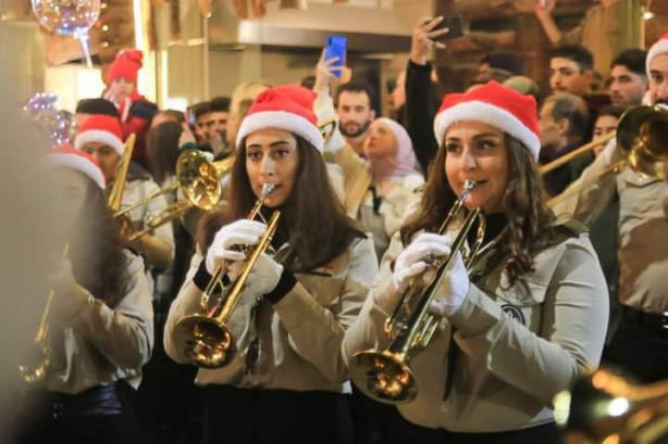 Foto - Esad rejiminin başkenti Şam'da yılbaşı kutlaması!