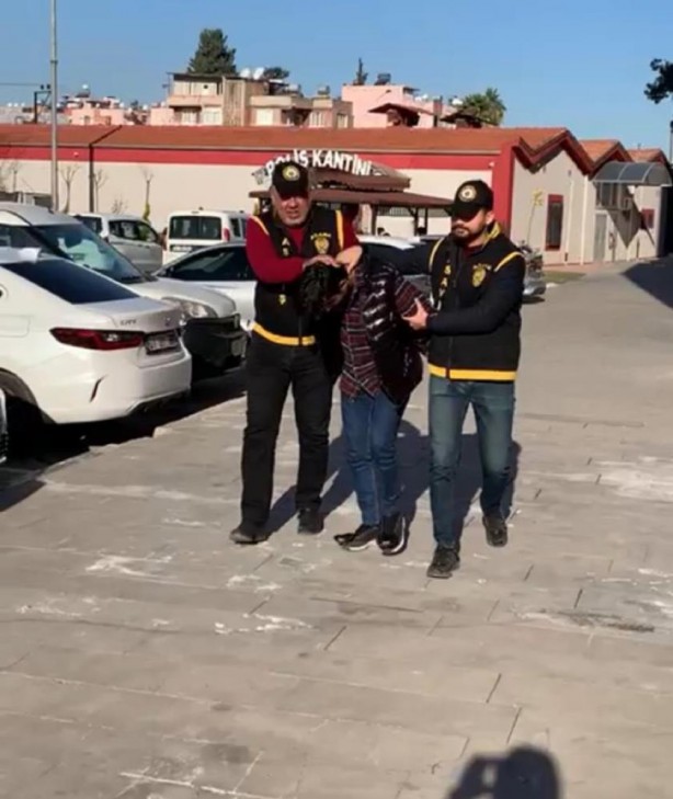 Foto - Eşcinsel sapkınların arkadaşlık sitesinde tanıştı! Bıçaklanıp, gasbedildi..