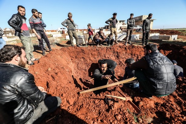 Foto - Esed rejiminden saldırı! Çocuklar ve siviller hayatını kaybetti