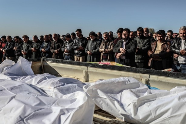 Esed rejiminden saldırı! Çocuklar ve siviller hayatını kaybetti