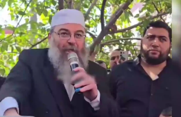 Foto - Esed’e mektup yazan CHP’li bakın nerede ortaya çıktı!..