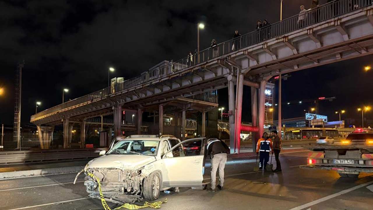 Esenyurt E-5'te feci kaza