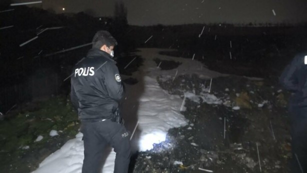 Foto - Esenyurt'ta korkutan görüntü! Herkes kar sandı ama...
