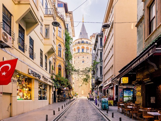 Foto - Eserinle övün Ekrem İmamoğlu! Dünyanın en iyi şehir sıralamasında İstanbul tepetaklak oldu