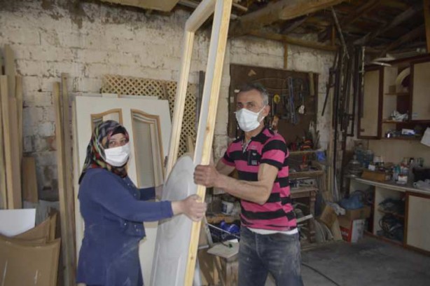 Eşine yardım etmek için kolları sıvayınca usta oldu