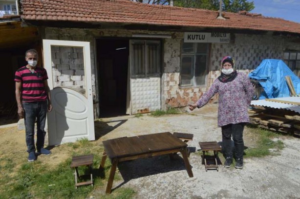 Foto - Eşine yardım etmek için kolları sıvayınca usta oldu