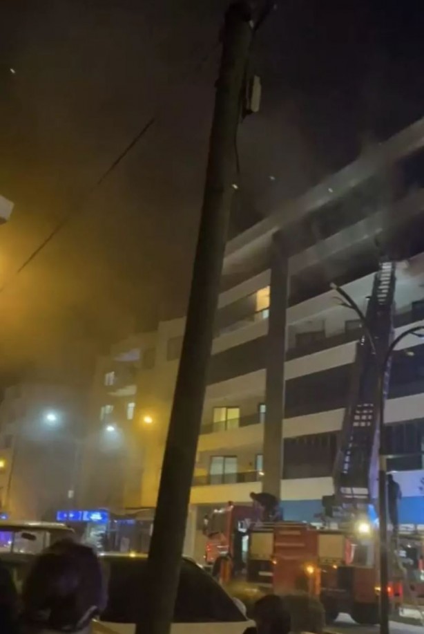 Foto - Eşini ve bebeğini odaya kitleyip evi ateşe verdi