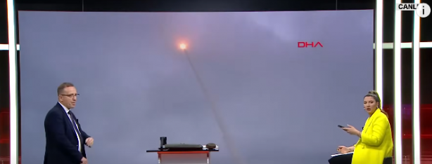 Foto - Eski albay öyle bir detayı paylaştı ki S-400'leri çöpe atsak yeridir! Türkiye'ye balistik füze saldırısı olursa o silahla önleyebiliriz