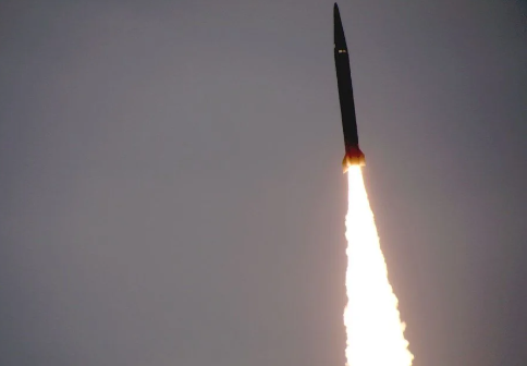 Foto - Eski albay öyle bir detayı paylaştı ki S-400'leri çöpe atsak yeridir! Türkiye'ye balistik füze saldırısı olursa o silahla önleyebiliriz