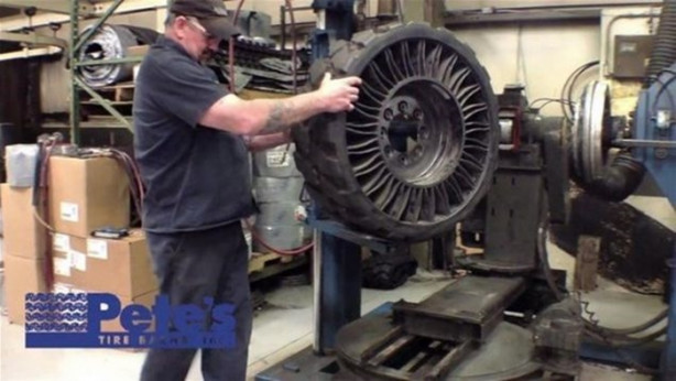 Eski araba lastiğini öyle bir hale getirdi ki!