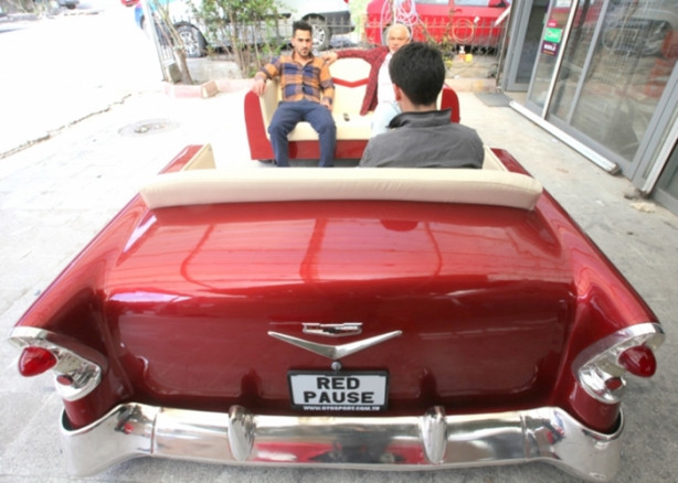 Foto - Eski araba parçalarını öyle şeylere dönüştürdüler ki!