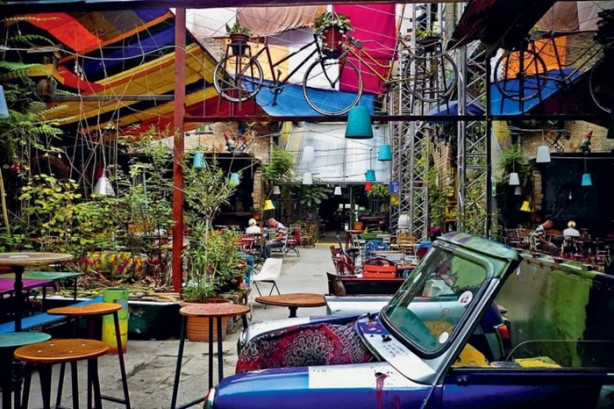 Foto - Eski araba parçalarını öyle şeylere dönüştürdüler ki!