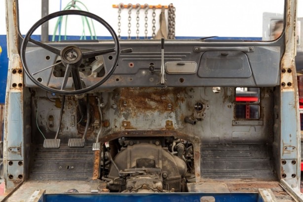 Foto - Eski arazi aracının son hali parmak ısırtıyor!