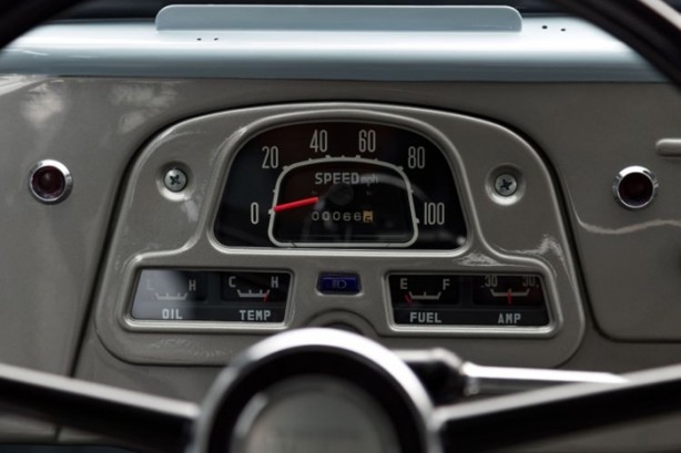 Foto - Eski arazi aracının son hali parmak ısırtıyor!