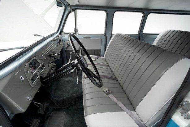 Foto - Eski arazi aracının son hali parmak ısırtıyor!