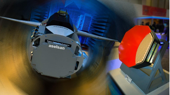 Eski asker Milli Muharip Uçakn Kaan ile ilgili gözden kaçan detayı açıkladı: İnanılmaz bir şey