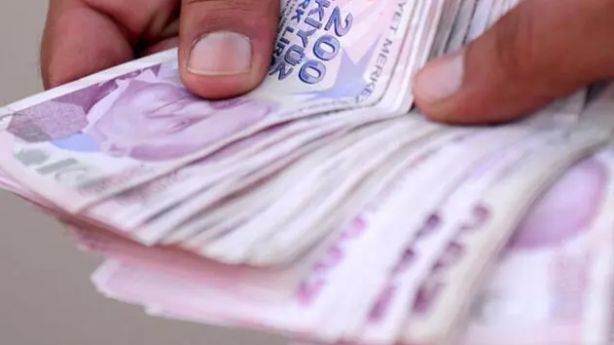 Foto - Eski bakan 500 dolar vurgusu yapıyordu! Dolar fırlayınca asgari ücrette rakam değişti, işte son rakam...