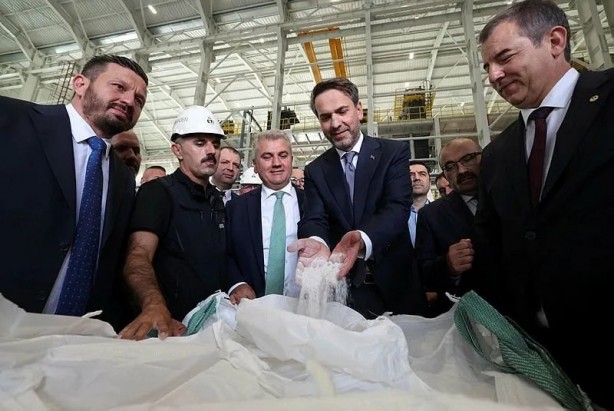 Foto - Eski Bakan Berat Albayrak fitili ateşlemişti! Türkiye’den sessiz sedasız stratejik devrim