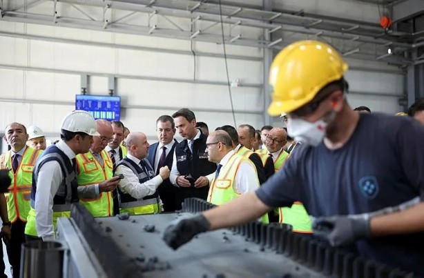 Foto - Eski Bakan Berat Albayrak fitili ateşlemişti! Türkiye’den sessiz sedasız stratejik devrim