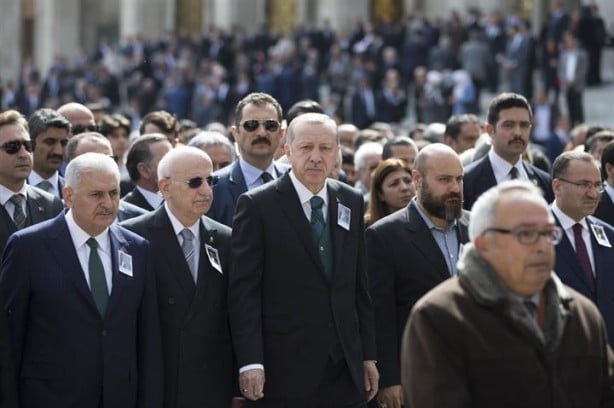 Foto - Eski bakanlardan Hasan Celal Güzel'in vefatı