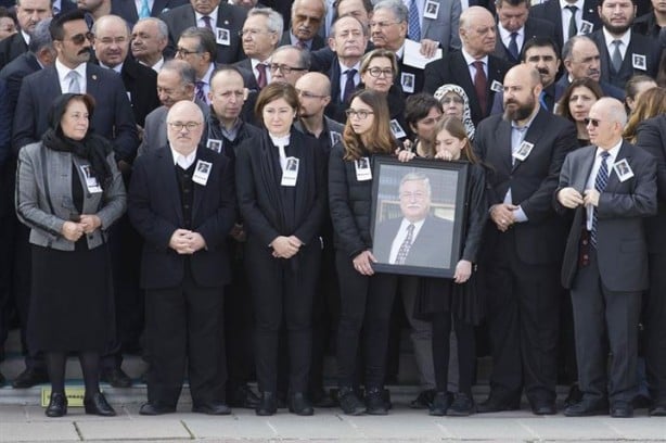 Foto - Eski bakanlardan Hasan Celal Güzel'in vefatı