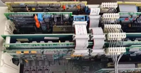 Foto - Eski bilgisayarlarınızı sakın atmayın! İçinde altın kaynıyor