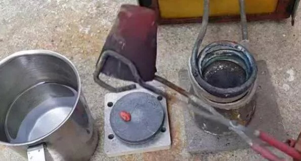 Foto - Eski bilgisayarlarınızı sakın atmayın! İçinde altın kaynıyor