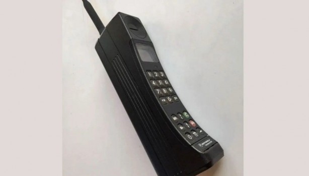 Foto - Eski cep telefonunu saklayanlar yaşadı! 37 bin liraya...