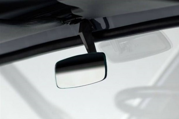 Foto - Eski cipi yeniden hayata kavuşturdu!