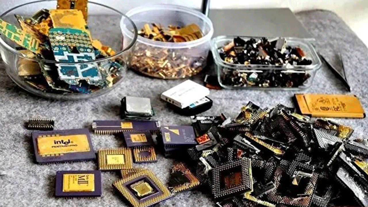 Foto - Eski elektronik cihazlarınızı sakın atmayın! İçinde ‘hazine’ var!