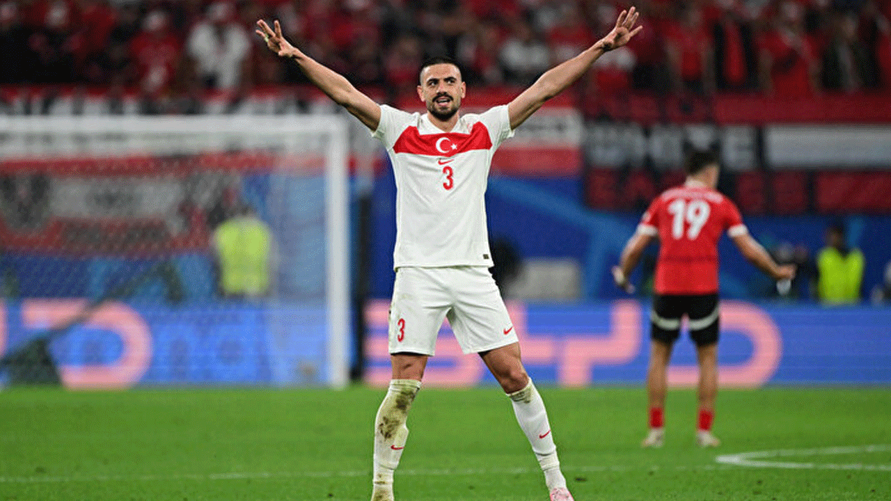 Foto - Eski Fenerbahçeli yola çıktı geliyor! Yılın bombası Galatasaray'dan