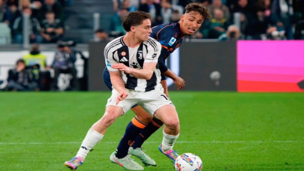 Foto - Eski Galatasaraylı Kenan Yıldız’ı cilalayıp parlattı