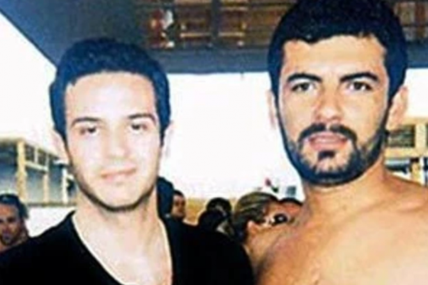 Foto - Eski Genel Kurmay Başkanı’nın Apo’ya özgürlük isteyen Merdan’ın kanalında ne işi var? Teröriste destek veren kimin kızı? Teröristin arkadaşı kimin oğlu? PKK 40 yıldır neden bitmedi? İşte cevabı burada