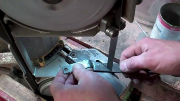 Foto - Eski gitarı çöpe atmadı! Bakın ne yaptı...