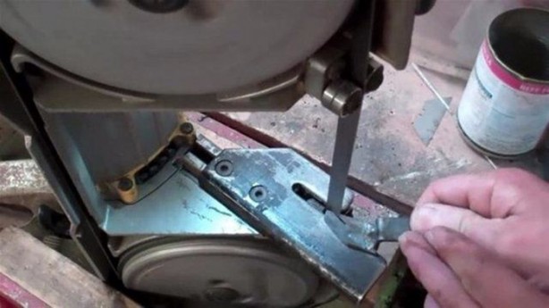 Foto - Eski gitarından bakın ne yaptı!