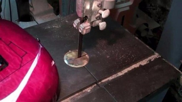 Foto - Eski gitarından bakın ne yaptı!