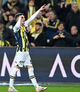 Foto - Eski hocası açıkladı! İşte Sebastian Szymanski'nin yeni adresi: Alayının tahtı sarsılacak...