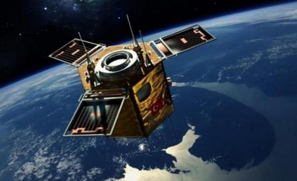 Foto - Eski korgeneral 'Bununla İHA'lara gerek kalmayacak' demişti! Türkiye resmen üretti, komşu ülkeler panikte