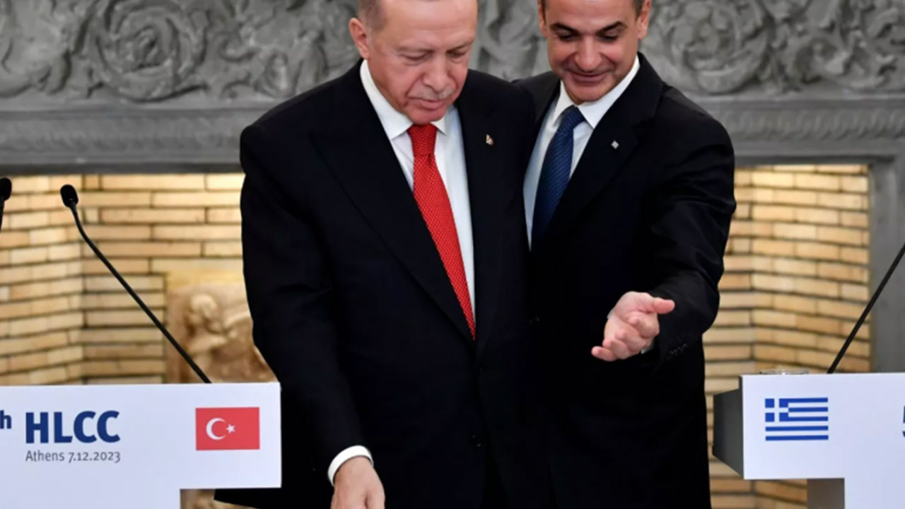 Foto - Eski korgeneral topa girdi! Haddini fena halde aştı: Türkiye'ye saldırmazsak bizim için çok geç olacak