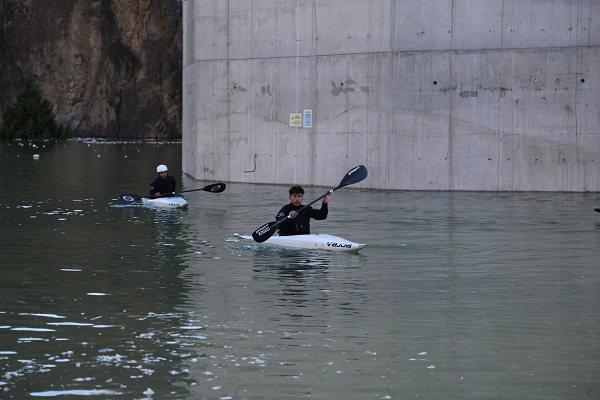 Foto - Eski mahallelerinde bu kez kürek çektiler! O ilçe sular altında kaldı