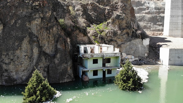 Foto - Eski mahallelerinde bu kez kürek çektiler! O ilçe sular altında kaldı
